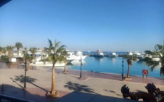 Luxury 2-Bedroom Beachfront Apartment with Stunning Sea View